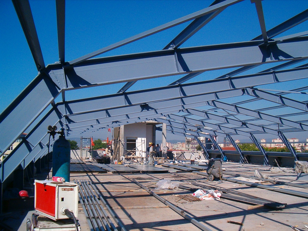 İSMAİL TARMAN OKULU ÇATILARI